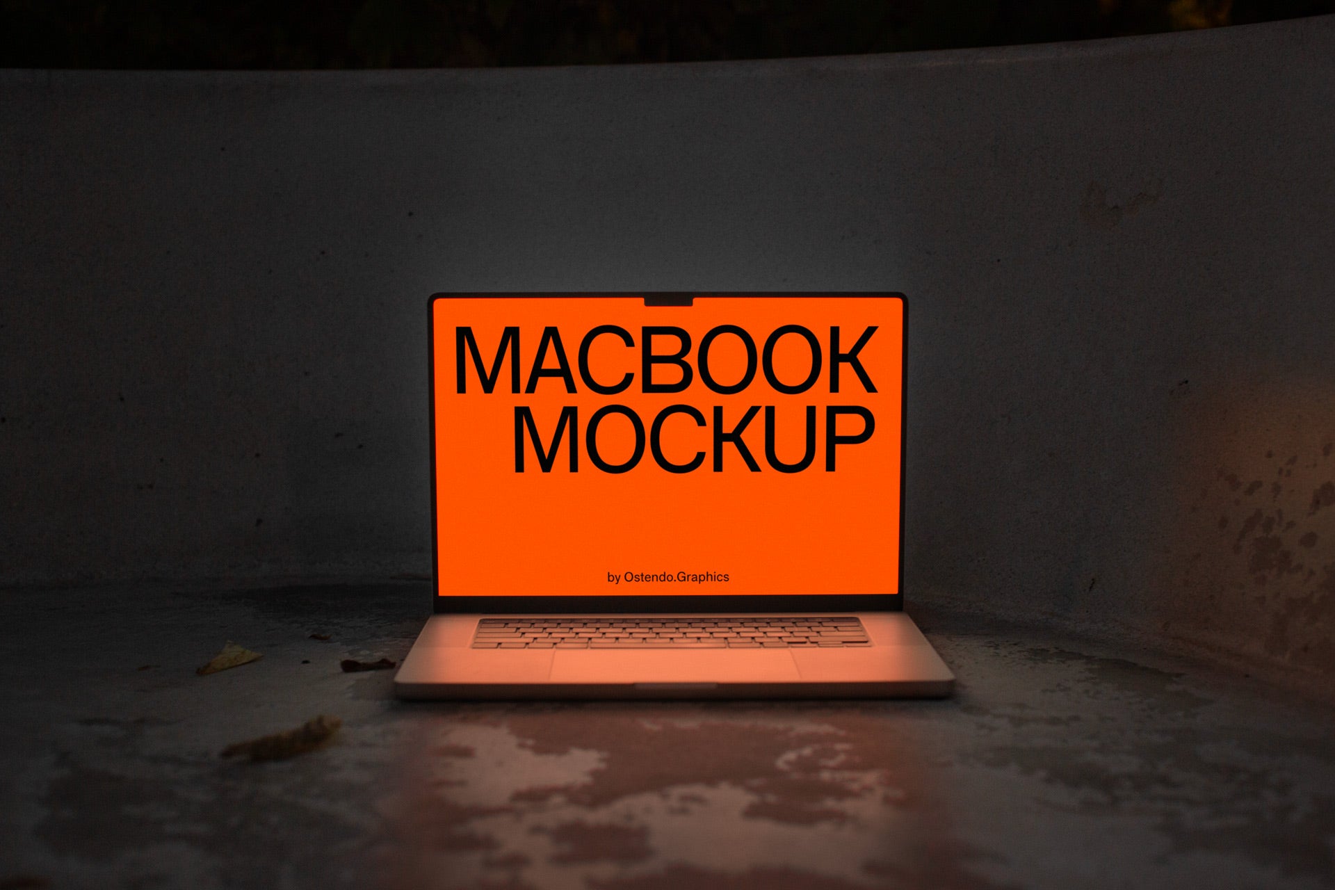 DD3 Apple Macbook Pro Mockup Night